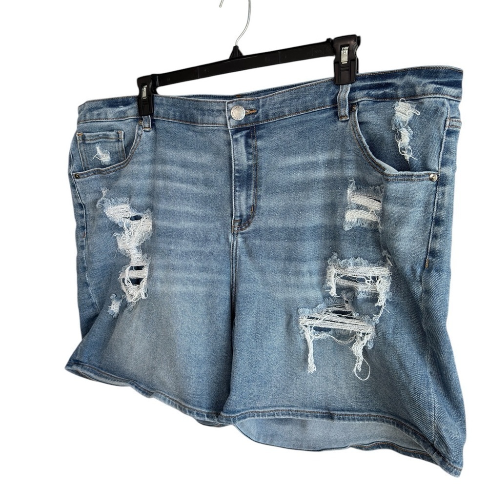 Lane Bryant Distressed Stretch Denim Jean Shorts Women Plus Size 24 Bermuda Boho - Picture 15 of 16
